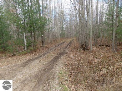 Entrance to property off Greenwood Rd.