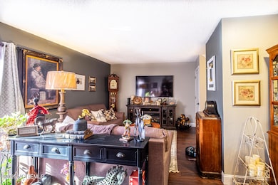 401 Daffodil Dr unit 401, Jackson, NJ 08527 - photo 5