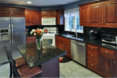 74 Fairview Ln, Plymouth, MA 02360 - photo 3