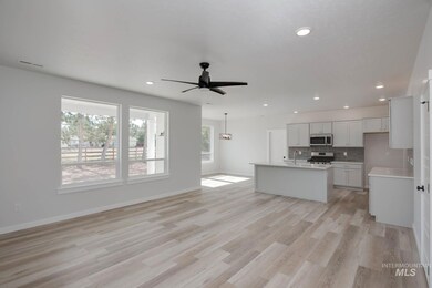 11194 W Langit St, Star, ID 83669 - photo 6