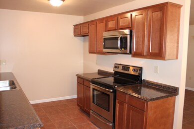 Randolph Way 008