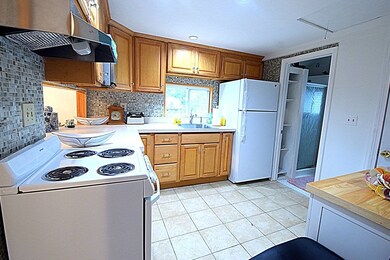 69D Windy Rd unit 69D, Bourne, MA 02532 - photo 4