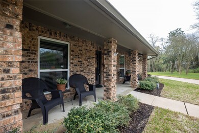 3 Quail Hollow Ave, Bay City, TX 77414 - photo 2