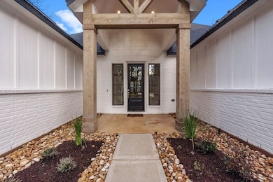 1006 Garrett Dr, Magnolia, TX 77354 - photo 4