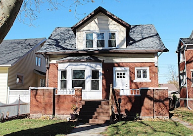 1815 Griswold St, Port Huron, MI 48060 - photo 2