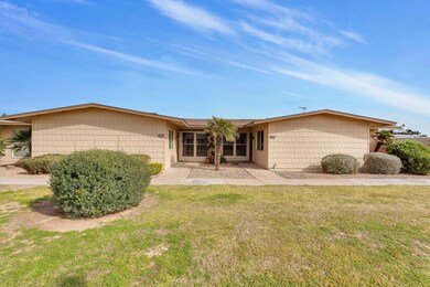 10737 W Santa fe Dr, Sun City, AZ 85351 - photo 2