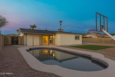 7149 E Jensen St-41