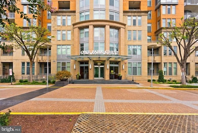One Park Crest unit 1210, McLean, VA 22102 - photo 5