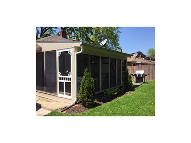 351 Gayle Dr, Sheffield Lake, OH 44054 - photo 4