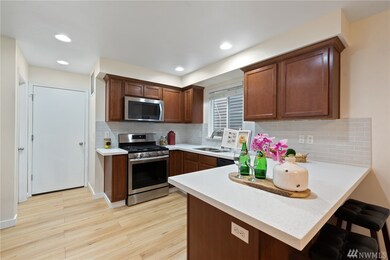 10513 6th Place W, Everett, WA 98204 - photo 6