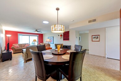 14 Leisure World unit 14, Mesa, AZ 85206 - photo 3