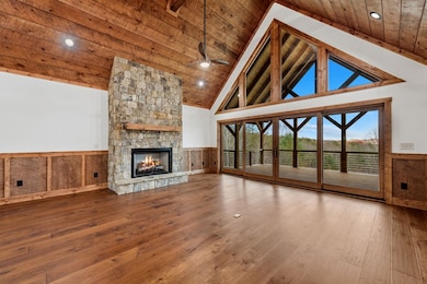 290 Weaver Creek Rd, Blue Ridge, GA 30513 - photo 4