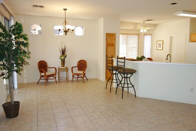 Dining Area/ Breakfast Bar