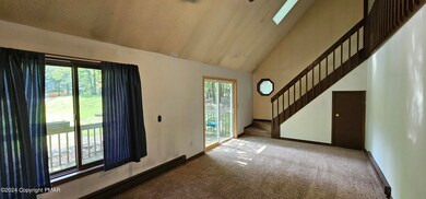 112 Maple Rd, Blakeslee, PA 18610 - photo 7