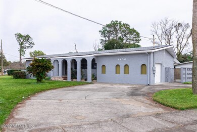 8430 Sanlando Ave, Jacksonville, FL 32211 - photo 3