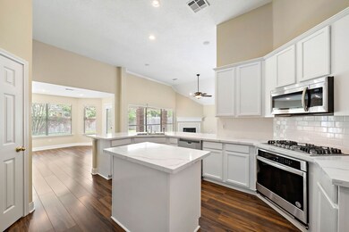 42 Millport Dr, Spring, TX 77382 - photo 3