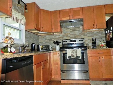 8 Linden Ct, Whiting, NJ 08759 - photo 6