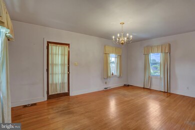 314 Fairmount Ave, Waynesboro, PA 17268 - photo 6