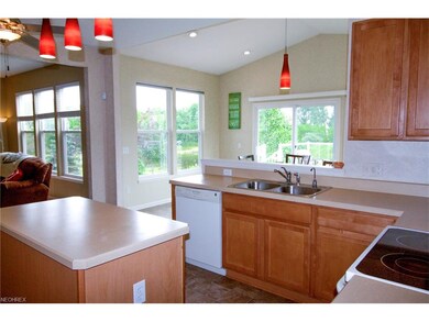 17x14 Eat In Kitchen w/a view into Sun rm.