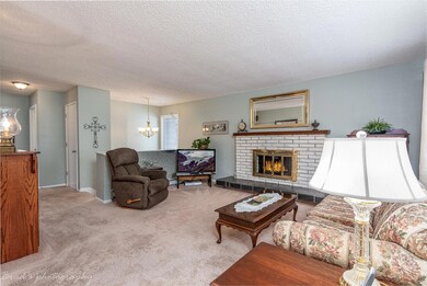 3541 Amber Bay Loop-12