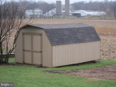 51 S Reamstown Rd, Stevens, PA 17578 - photo 7