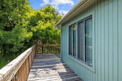 Side Deck