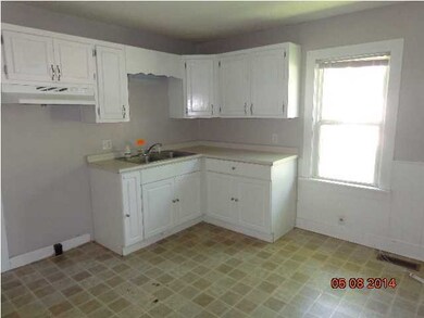 301 Jackson St NW, Cleveland, TN 37312 - photo 4