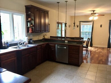 1520 Morgan Rd, West Springfield, MA 01089 - photo 4