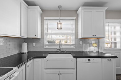 Porcelain Farmhouse Sink
