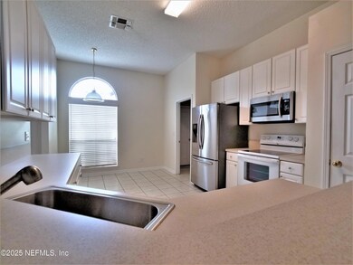 1635 Heather Fields Ct, Fleming Island, FL 32003 - photo 7