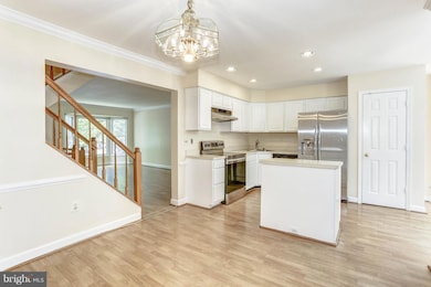 20311 Cedarhurst Way, Germantown, MD 20876 - photo 7