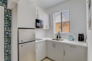 1553 SW 7th St unit 9, Miami, FL 33135 - photo 2