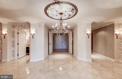 The Ritz-Carlton Residences, Baltimore, MD 21230 - photo 2