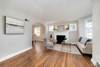 6911 Reder Ave, Saint Louis, MO 63121 - photo 2