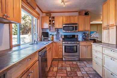 85 SE Craven Rd Bend OR 97701-print-007-