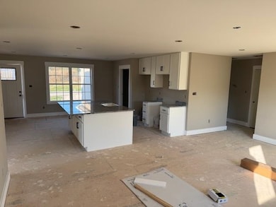 106 Abbi Ct, Park City, KY 42160 - photo 3