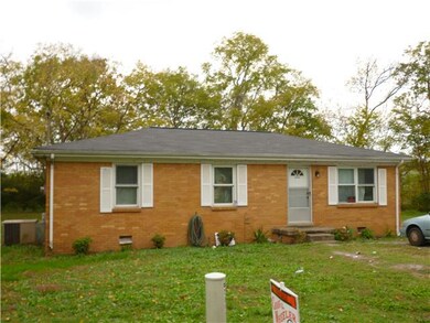 112 Navaho Dr, Shelbyville, TN 37160 - photo 4