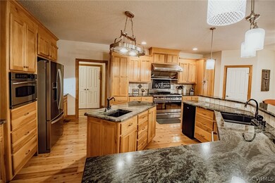 6809 W Quaker Rd, Disputanta, VA 23842 - photo 7