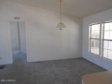 023-276394 - dining area
