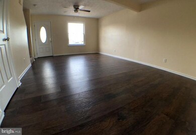 653 Harr Park Ct, Edgewood, MD 21040 - photo 2