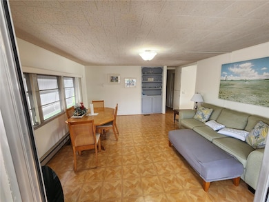 Living Room/Dining Room