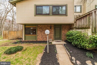 5652 Oak Tanager Ct, Burke, VA 22015 - photo 3