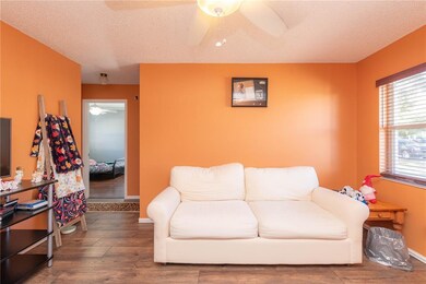 5449 Genevieve Cir, Zephyrhills, FL 33542 - photo 3