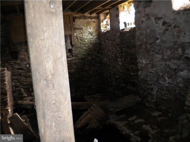 796 Minsi Trail, Perkasie, PA 18944 - photo 2