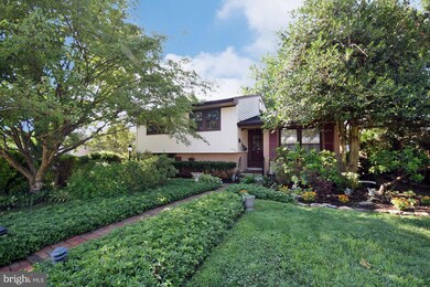 430 Farnsworth Dr, Broomall, PA 19008 - photo 2