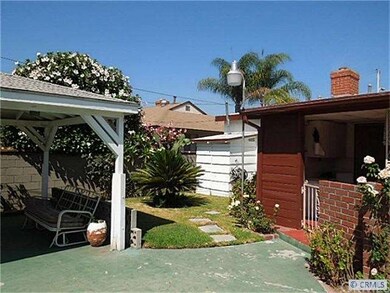 Entertaining back yard.