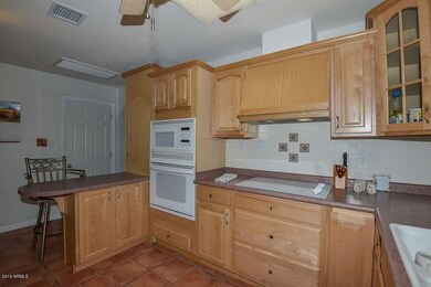 Kitchen-Stove