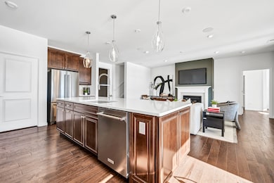 3152 Adelwood Cir, Aurora, IL 60503 - photo 4