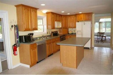 79 Pond St, Newton, NH 03858 - photo 7