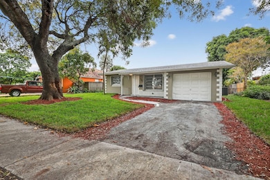 760 SW 64th Way, Pembroke Pines, FL 33023 - photo 5